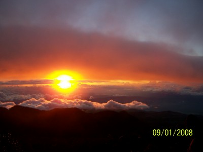 Another_Sunset_on_Mr_Slamet.jpg