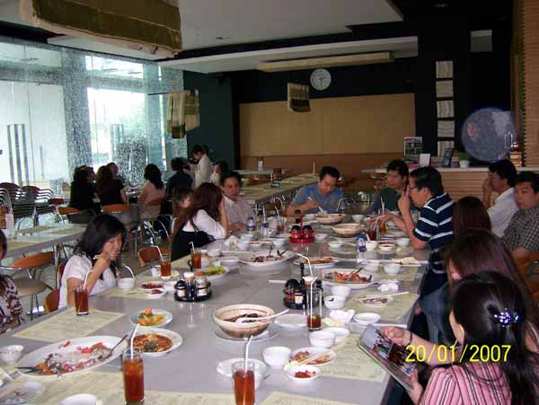 Lunch bersama di Restaurant SKY di Muara Karang Jakarta
Keywords: SKY Resto